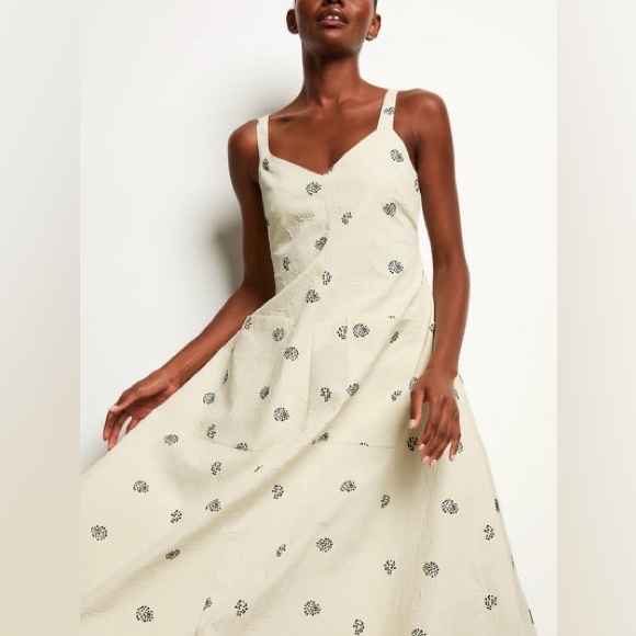 Rosie Assoulin Dresses & Skirts - Rosie Assoulin Pocktail Dress, Cream&Black floral embossed Crepe, Midi, NWOT, 0